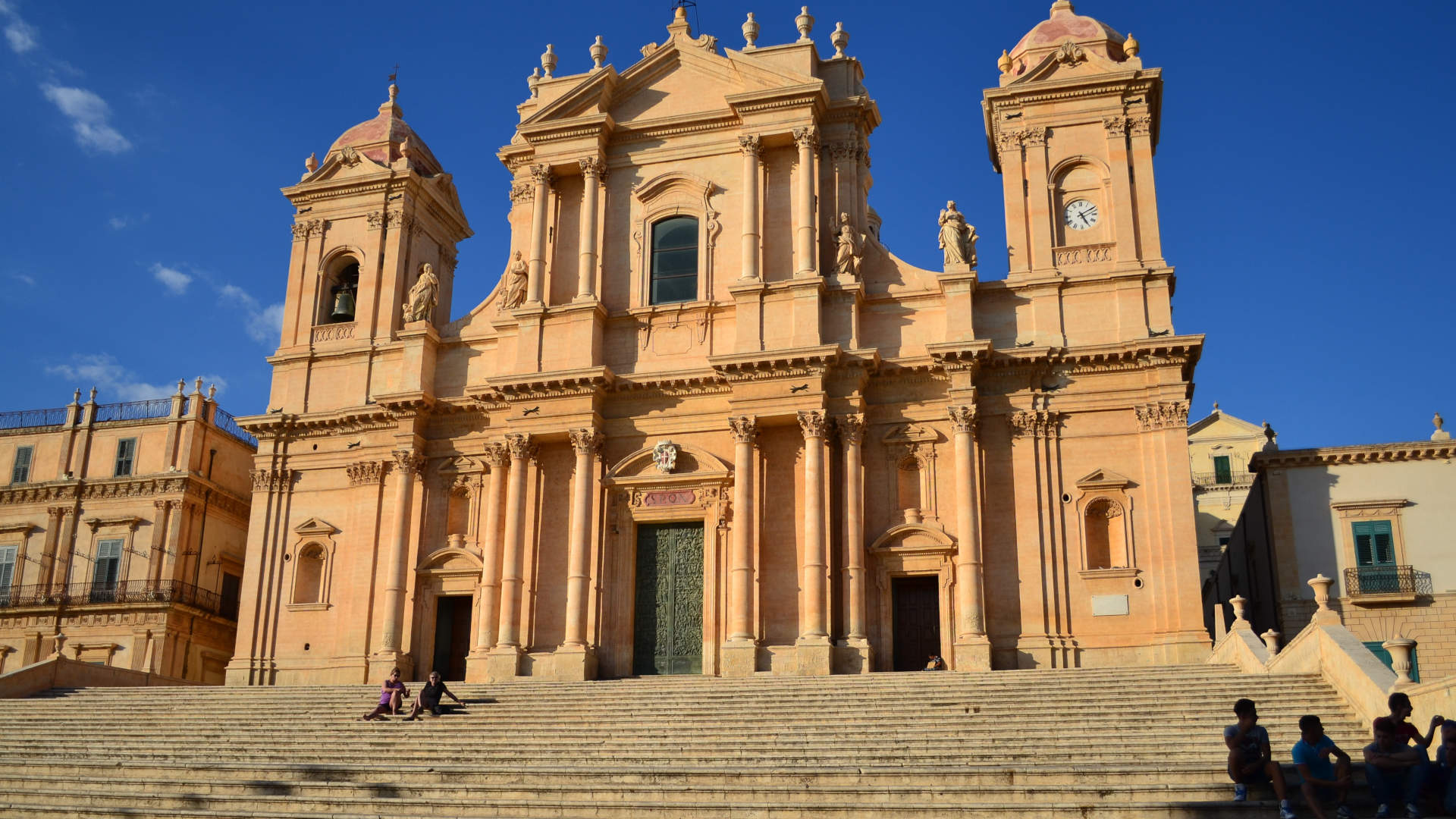 val-di-noto