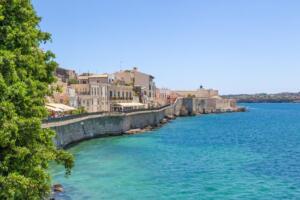 Vista di Ortigia dal Mare