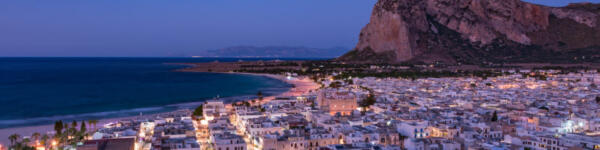 Vista notturna di San Vito Lo Capo